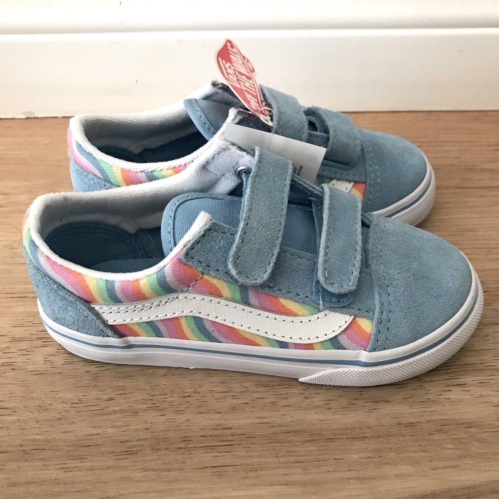 Vans toddler Velcro tennis shoe, toddler size 9